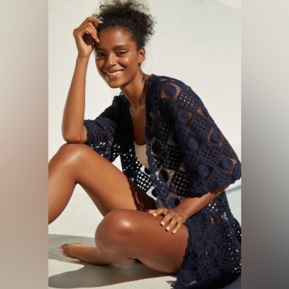 Anthropologie navy blue crochet swim cover up Fauxchet robe sz M